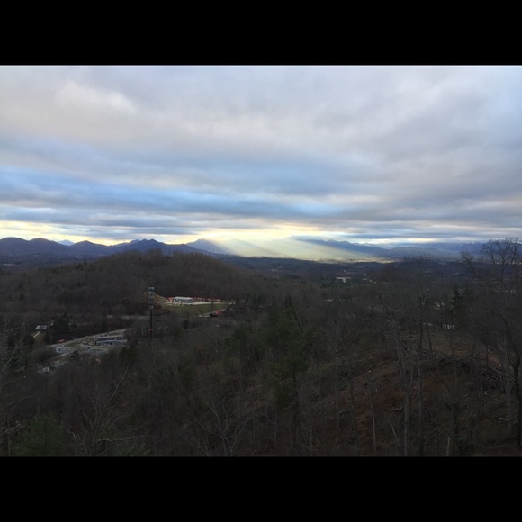 Meet your Posher, C - Picture 1 of 1